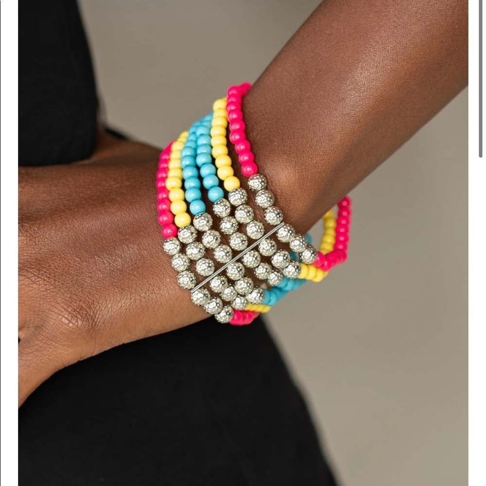 🆕 layer it on thick bracelet